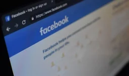 Facebook snares OCBC head for top Singapore job