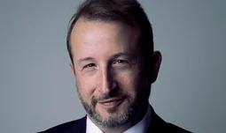 Simon Lyons 