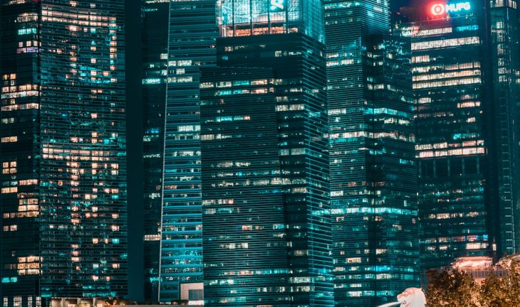 Stan Chart appoints new Singapore MD in year-end hiring spree