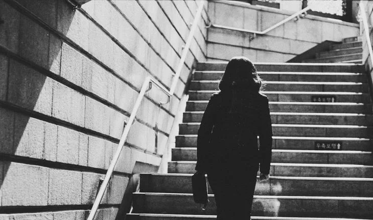 "I'm an M&A VP at a European bank in London. It's my worst job yet" 
