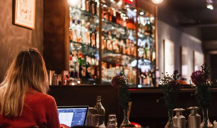 The lazy banking intern who wanted to leave at 7pm