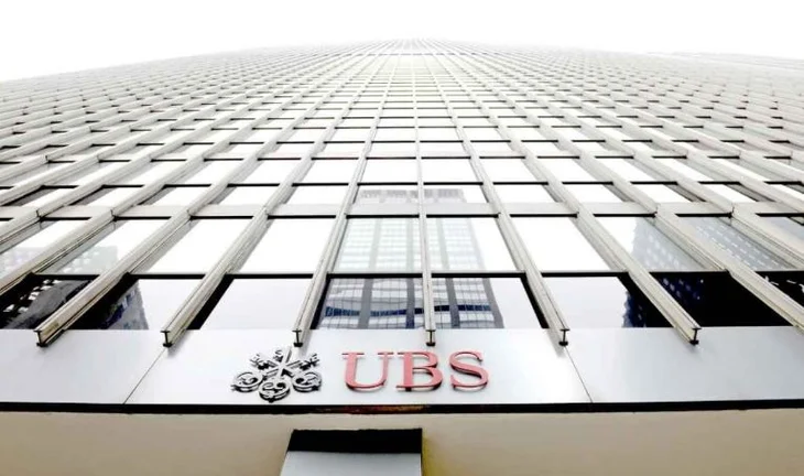 Morning Coffee: UBS decided it only wants these special bankers. London bankers still say they’re exhausted.