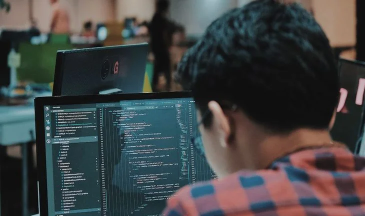Amazon, Facebook and Grab kick-start 2021 intern hiring in Singapore