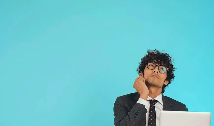 Standard Chartered cut technologists, now wants Gen Z for hybrid jobs
