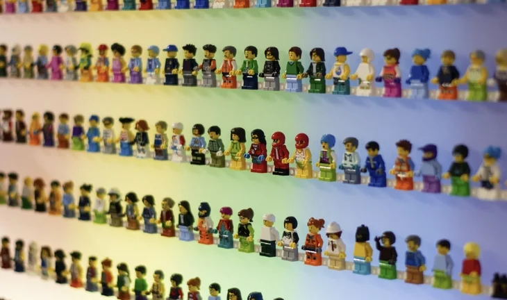 Lego men on the shelf
