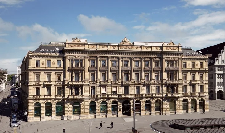 The Credit Suisse bankers who can't afford to leave